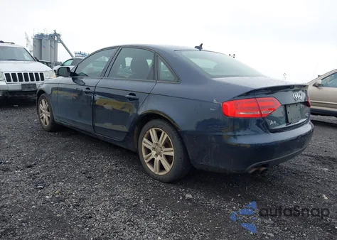 2010 Audi A4 2.0T Premium z USA, uszkodzony, nr VIN WAUBFAFL0AN027084